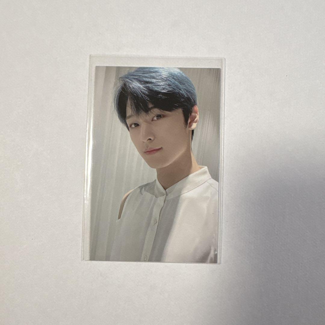 

[USED] THE BOYZ Road to Kingdom Rockin Trading Card Juyeon