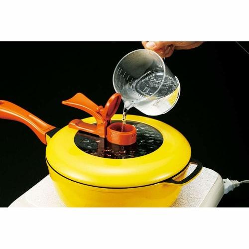 Wahei Fraise Remi Hirano Remi Pan Brown