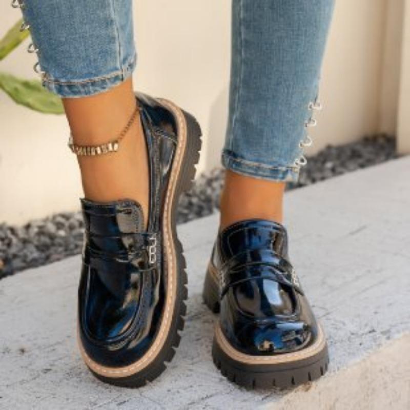 New thick-soled women's small leather shoes women's spring and autumn new single shoes retro pedals