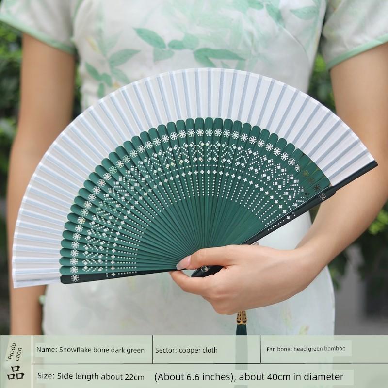 Vintage-Style Portable Green Folding Fan for Women, Suitable for Hanfu, Cheongsam, Classical Dance, and Summer Use