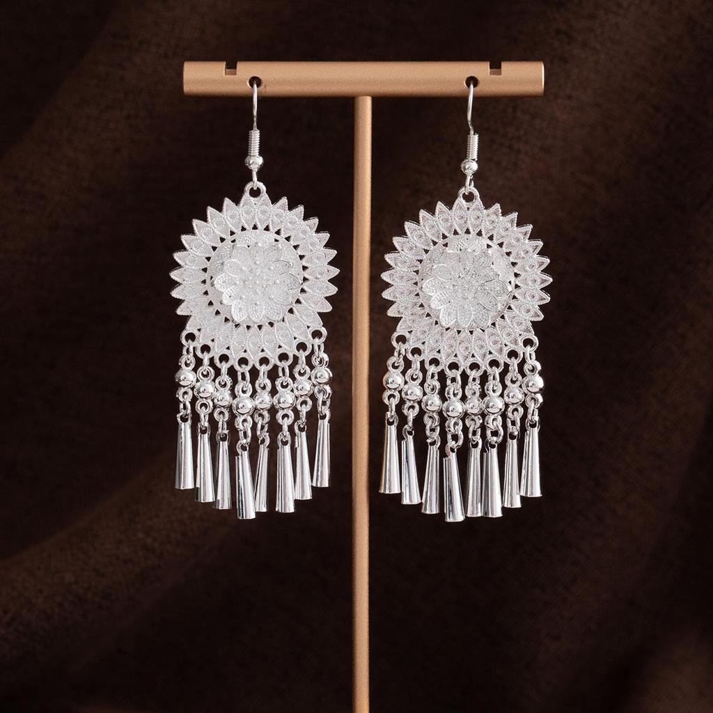 Miao Silver Tassel Earrings: Ethnic Style, Fashionable Exaggeration, Light Luxury Design