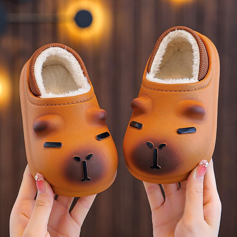 Capybara Kids' Winter Cartoon Cotton Slippers: Soft, Non-slip Indoor Shoes for Boys with Funny Step-on Design