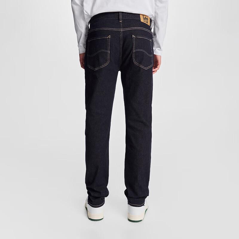 Lee Men's Tapered Fit Five-Pocket Rinsed Wash Jeans