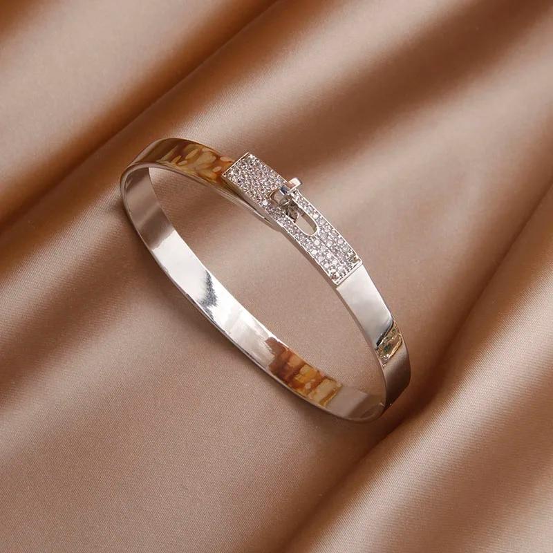 

Классические роскошные браслеты с подвесками из циркония для женщин, модные брендовые ювелирные изделия, элегантный браслет с узлом Y0501-S