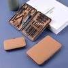 Tragbares 24-teiliges Edelstahl-Nagelknipser-Set - Braune Maniküre- & Nagelkunst-Werkzeuge