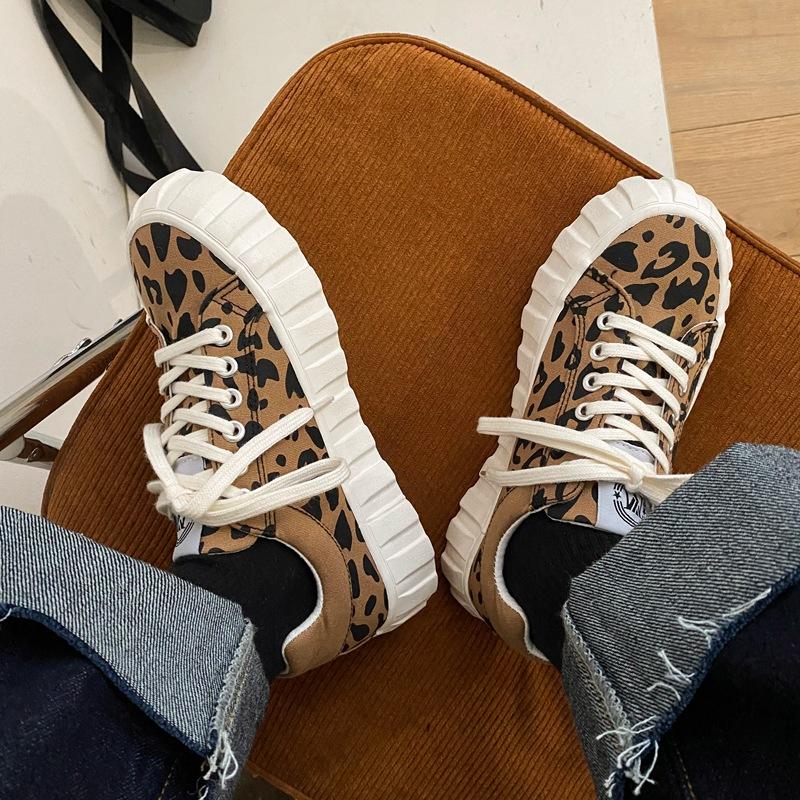 2021 Spring Fashion Leopard Canvas Shoes Ladies Casual Flat Shoes Breathable Jogging Shoes