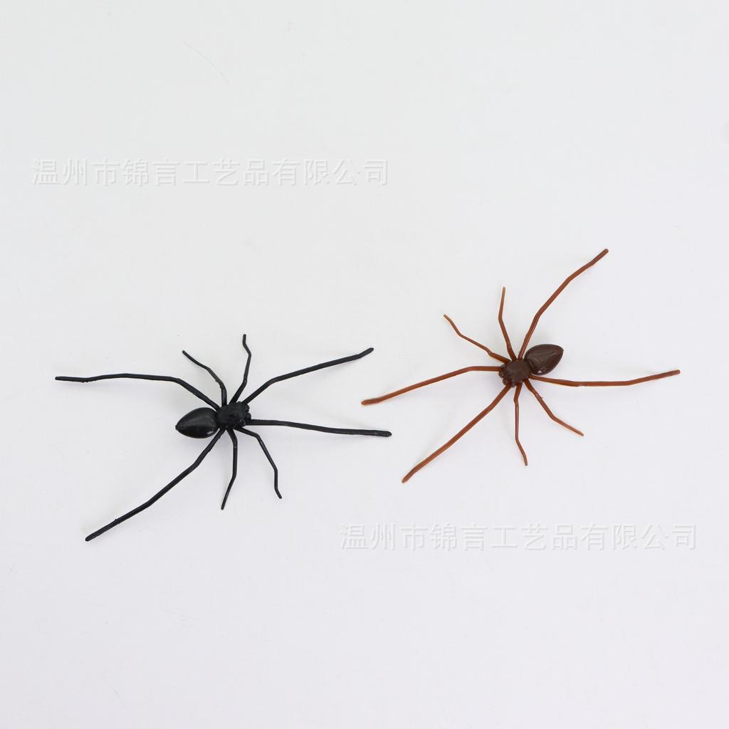 Ragno Decorativo in Plastica, Scherzo di Halloween, Ragno Gigante Spaventoso per Scherzi, Ragno Finto per Decorazione Casa, Vetrine e Regalo Scherzoso