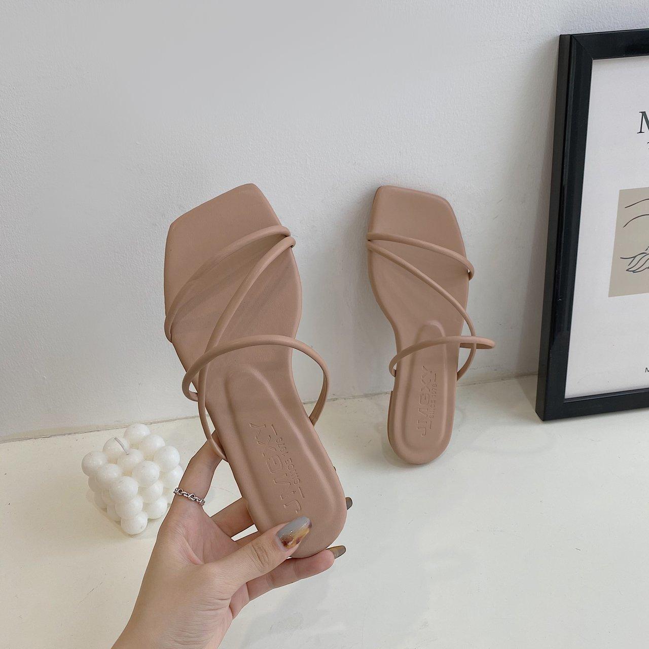 

Новые женские сандалии на один палец 2025 лето модные простые на плоской подошве уличные тапочки повседневная ленивая обувь 40 хаки