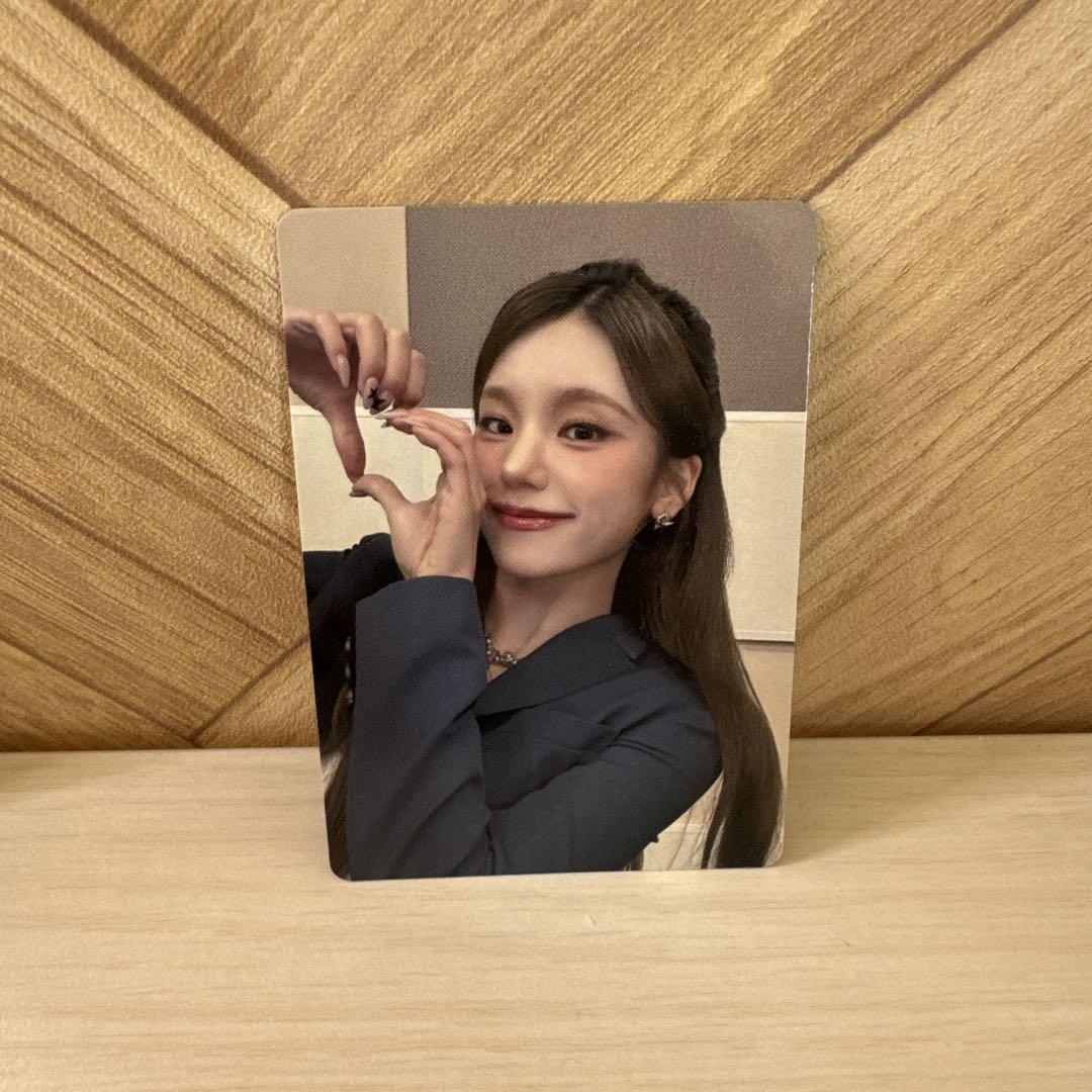 

[USED] ITZY Algorithm venue-exclusive trading card