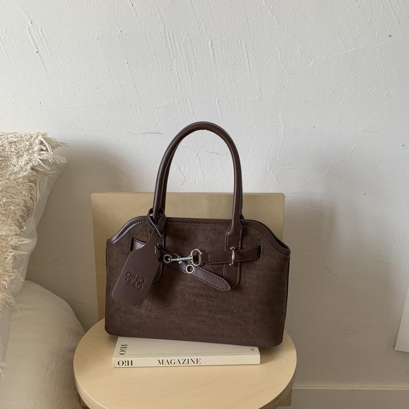 Fashion niche handbag women's autumn and winter new high-end commuter bag versatile shoulder messenger bag