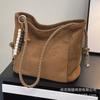 Suede bag women's large capacity 2025 new autumn and winter retro messenger bag popular commuter bucket bag this year