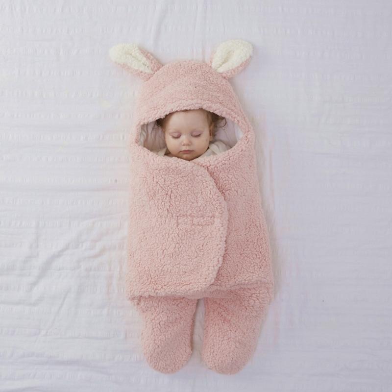 Cosy Infant Swaddles Wrap Towel 0-12 Months Comfortable Baby Sleeping Blanket Nursery Must Have for Boys and Girls