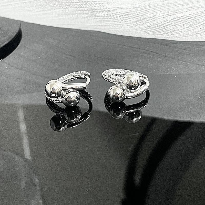 Cross Stud Earrings, Ear Buckles, Simple Temperament, Small Earbone Stud Earrings, Personalized Zircon Earrings.