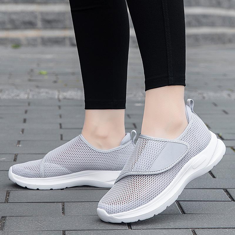 

Adjustable Summer Shoes for Swollen Feet - Unisex Velcro Casual Footwear 39