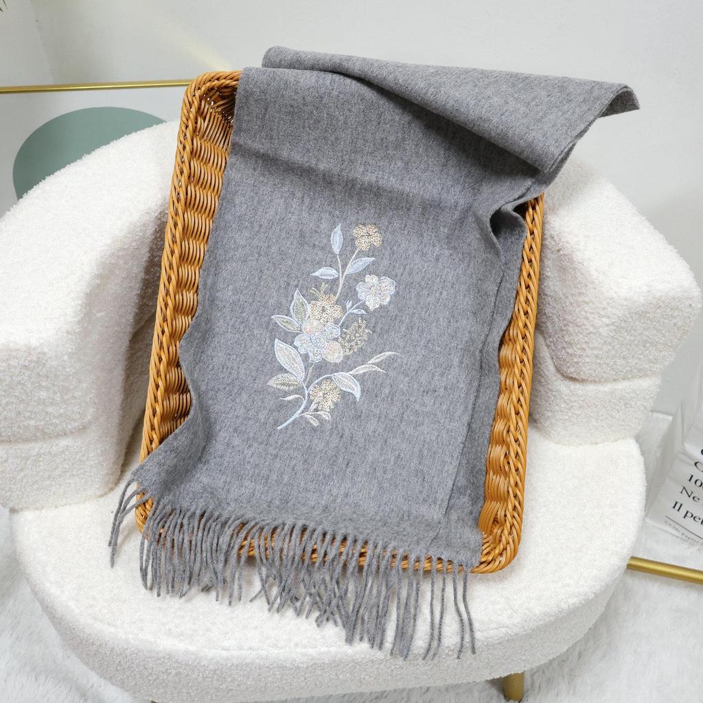 Jahr des Pferdes Merinowolle Bestickter Roter Schal - Warmer, Dicker Herbst/Winter Halswärmer & Schal Souvenir