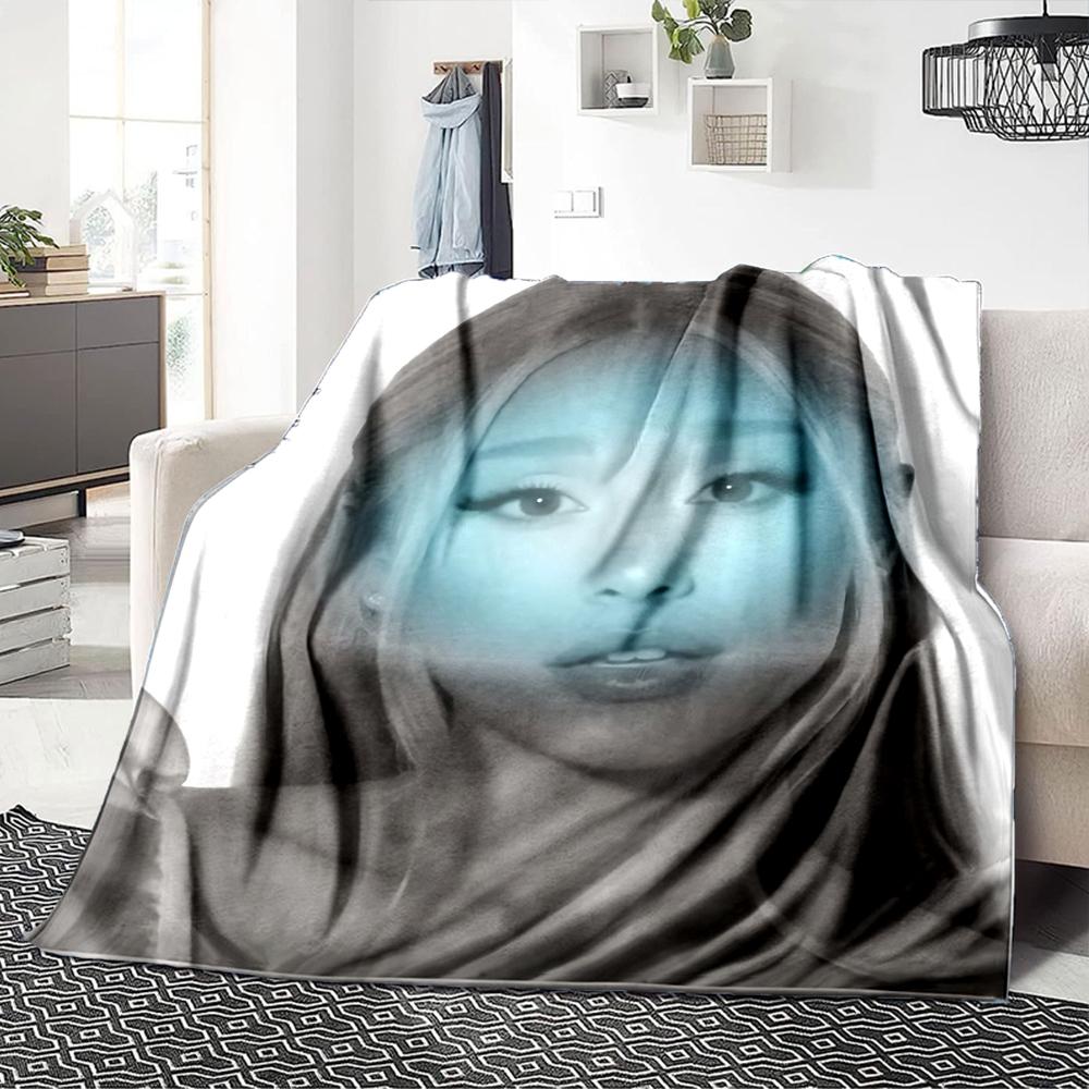 Abstract Fashion Portrait Blanket Soft Throw Blanket For Home Bedroom Bed Sofa Travel Office Solid Christmas Blanket