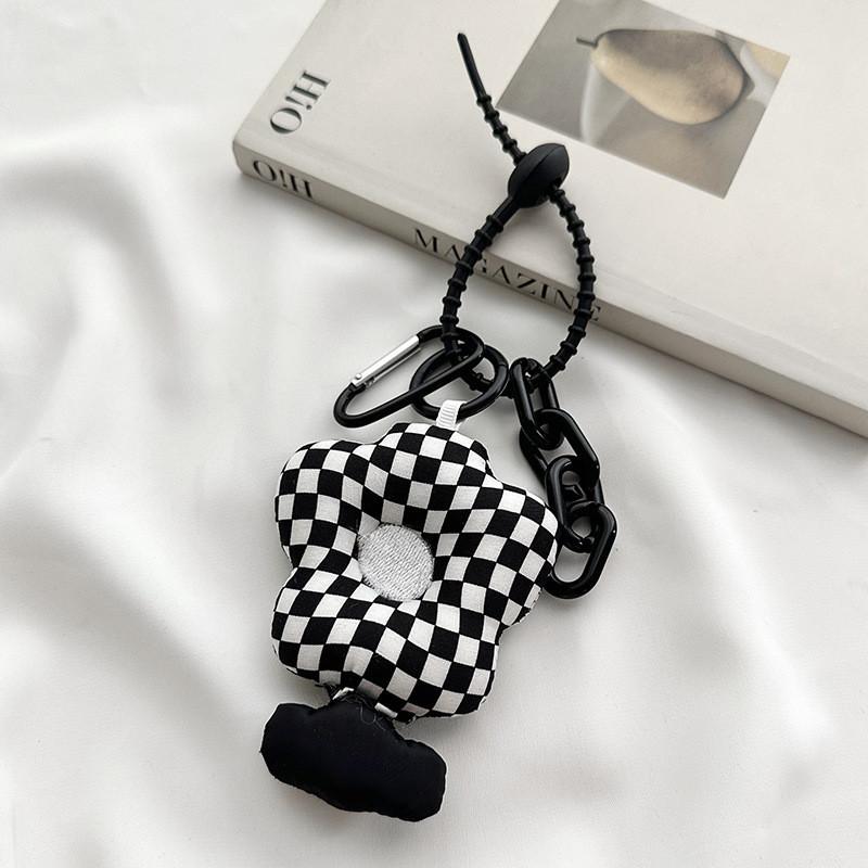 Adorable Floral Plush Keychain With Soft Pp Cotton Filling For Charm And Style