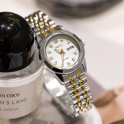 New Luminous Fashion Quartz Watch Roman Temperament Rhinestone Small Disc Calendar Ladies Steel Band Watch