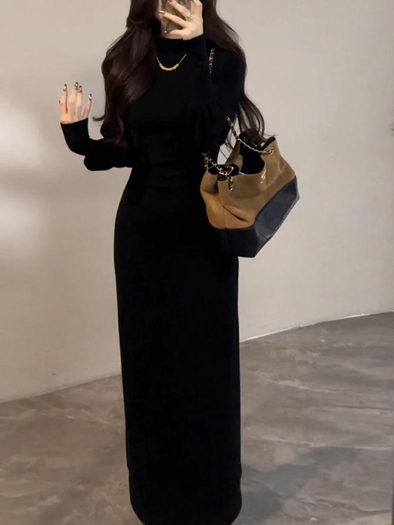 New Winter Retro Lantern Sleeve Slim Fit Half-High Collar Sweater