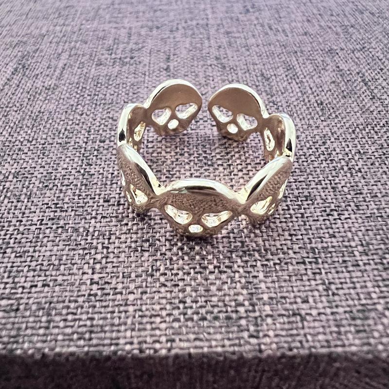 Dark Series Retro Schädel Fünf-Klauen-Ring - Cooles Hip-Hop Streetstyle Accessoire