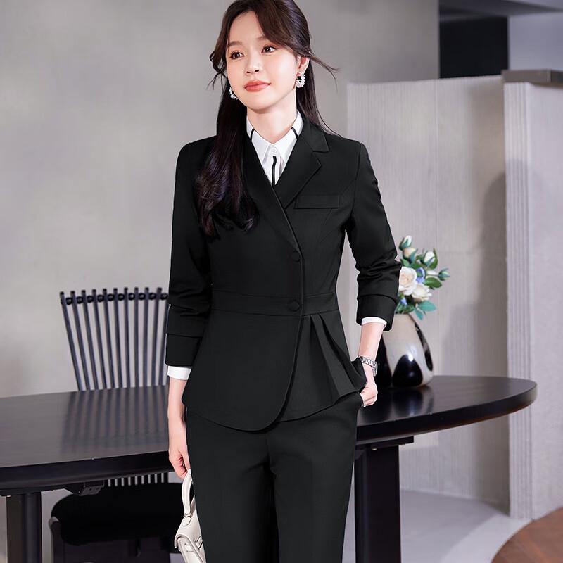 Set de costume formale profesionale pentru femei