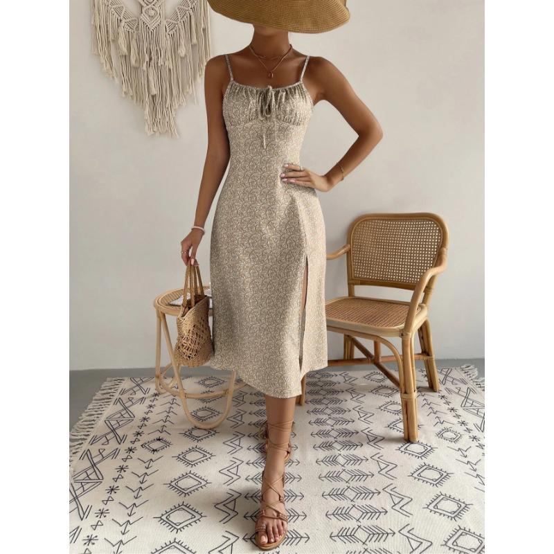 Colorful pullover sleeveless suspender ladies dress, elegant and versatile women's long skirt for beach vacation