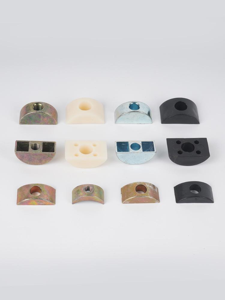 Půlkruhový slitinový maticový konektor M8 ve tvaru půlměsíce z plastu pro montáž stolu