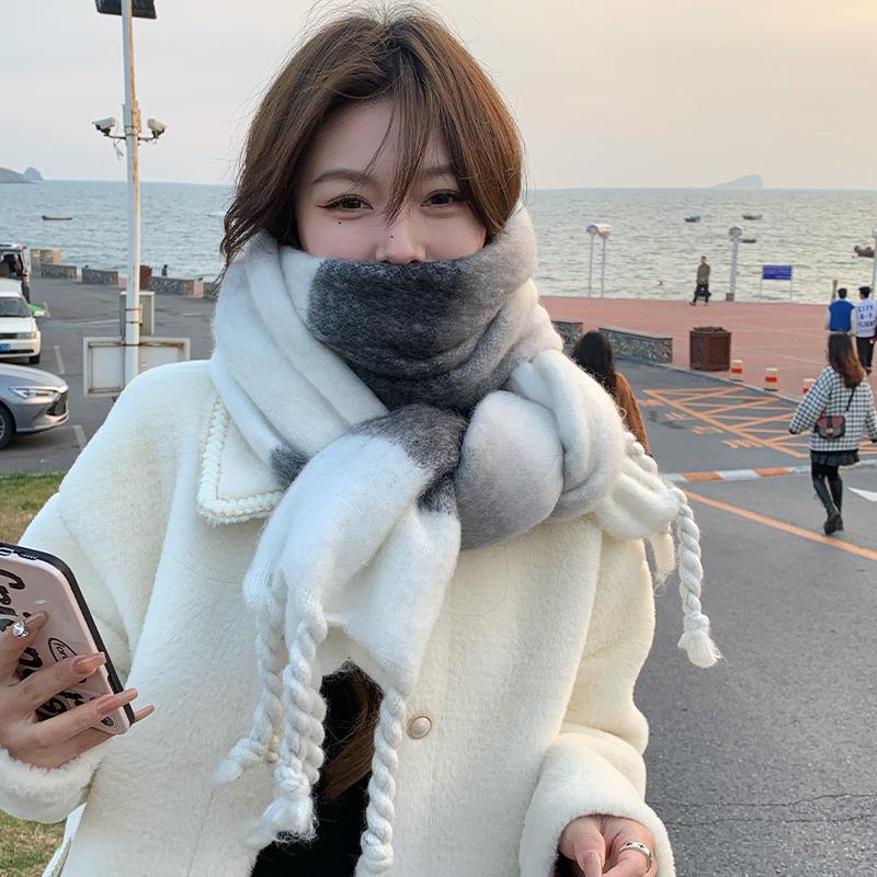 New mohair thickened scarf women's winter senior sense of gradual change color matching warm neck protection Korean ins