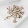Fashion Retro Rhinestone Big Tree Brooch, Niche High-End Women'S Clothing Accessories Corsage Plant Pin