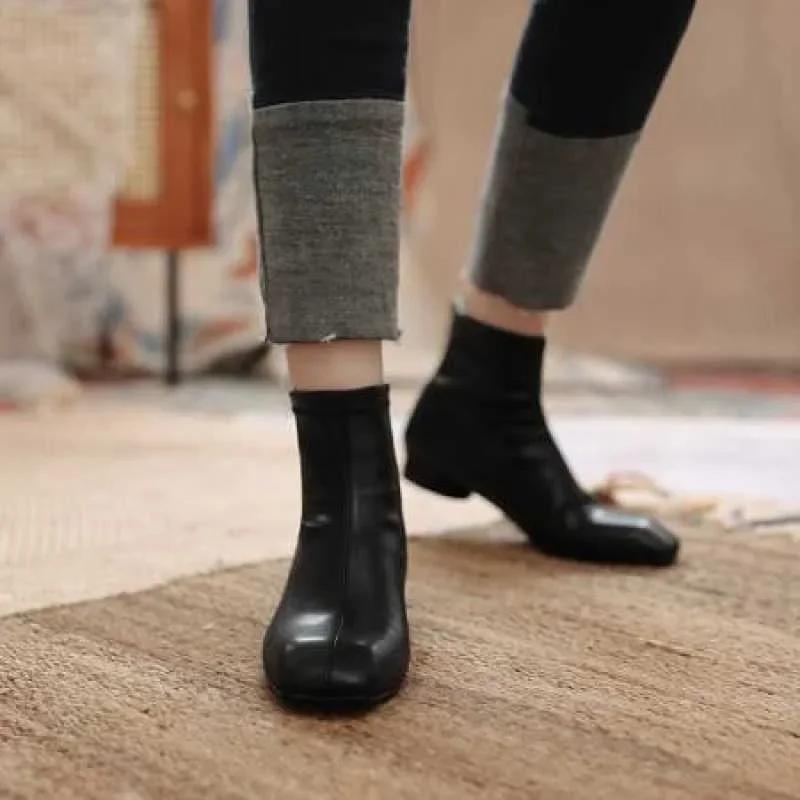 Fashion Women Soft Leather Ankle Boots Square Toe Round Mid Heel Zipper Fashion Short Boot Autumn Winter Ladies Shoes Beige Retro Boots