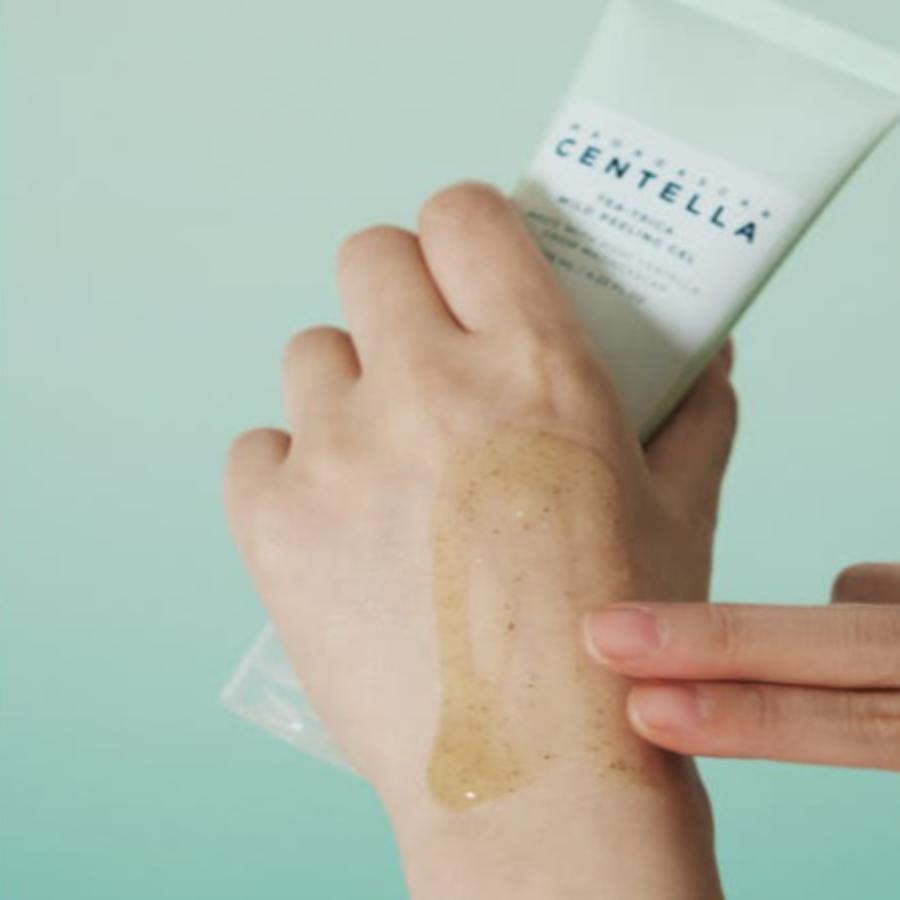Skin1004 Madagascar Centella Tea-Trica Mild Peeling Gel 125mL