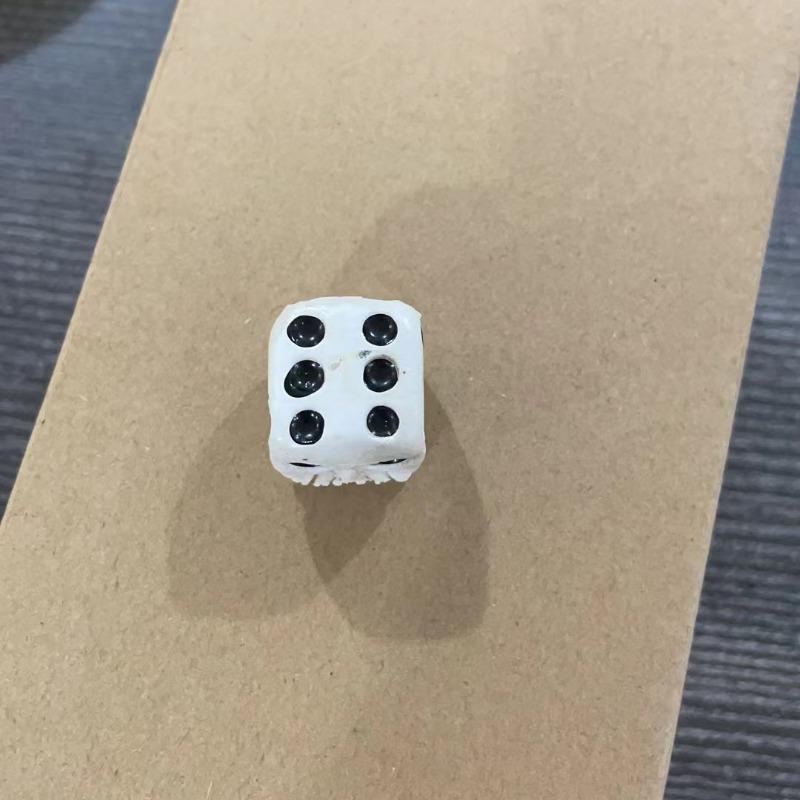 Halloween White Skull Resin Dice Game Casual Toy Equipment Fifth Personality Demon Small Set