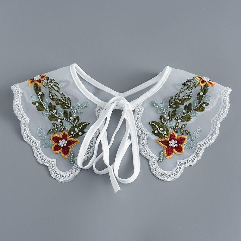 Fashion  Women Girls Lolita Doll Shawl Fake Collar Embroidery Necklace Lapel Blouse Shoulder Wrap Short Capelet False Collar