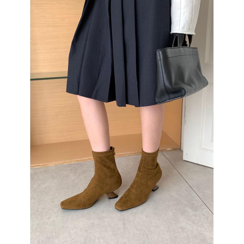 

Французские маленькие ботильоны на скрытой платформе женские 2025 осень новые ретро нишевые замшевые тонкие ботильоны квадратный носок короткие ботильоны задняя молния 39 зелёный