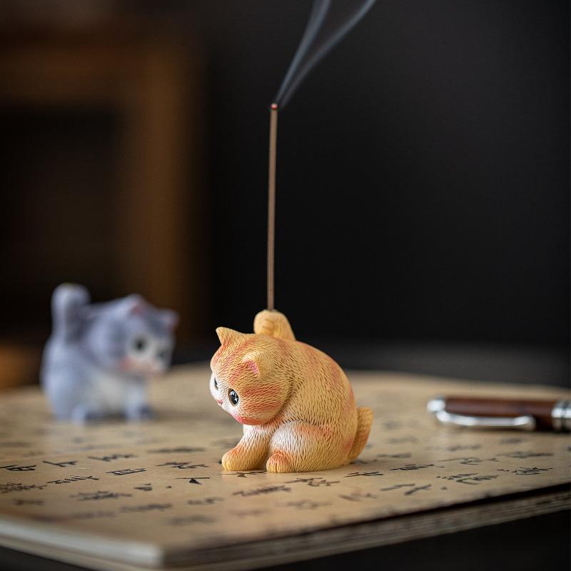 Cute Kitten Line Ceramic Aromatherapy Burner Creative Home Decoration Ornaments Household Zen Tea Ceremony Incense Burner