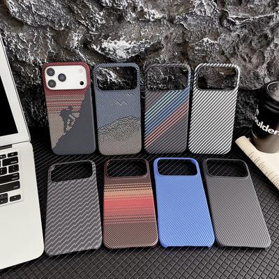 Luxuriöse Schutzhülle aus halber Kohlefaser für iPhone 17 Air 16 15 PM 14 Plus 13 12 Pro Max 11 Hart-PC Bunt Stoßfest Schutzhülle