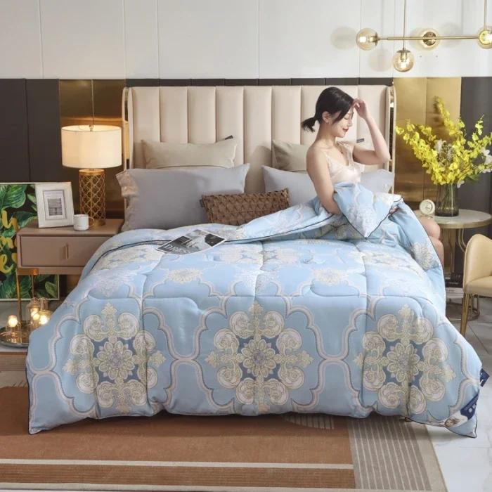 2025 cotton printed silk quilt mulberry silk spring and autumn quilt thickened winter quilt universal in all seasons