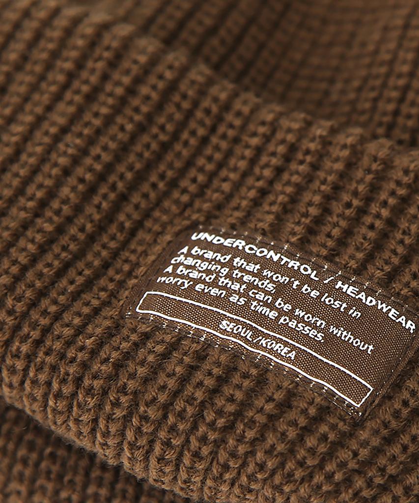 Eondeokeonteulol Winter Short Beanie Beanie / Monk Fit / Brown