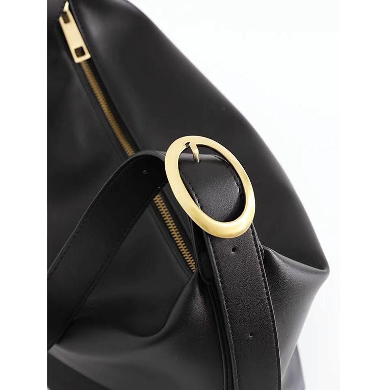 

2026 New Soft Fufu Large-capacity Bag Women Simple High-end Fashionable One-shoulder Cross-body Cheese чорний
