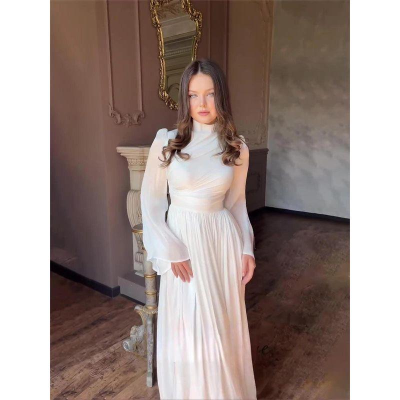 Fashion Wind New Arrival Waist-Tight Half Turtleneck Dress Half High Neck Flared Sleeve Dress