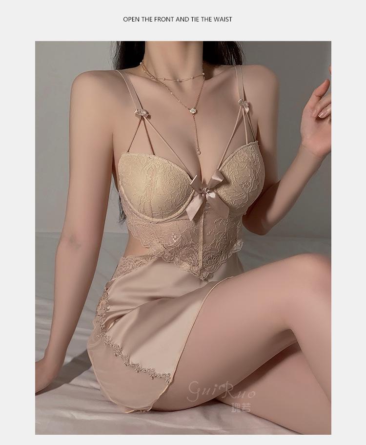 Guiruo Plus Size Pajama Set with Chest Pads & Supportive Straps - Includes Nightdress & Cozy Robe