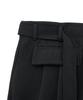 NOIRER Belted Six-Pocket Half Pants (Black)