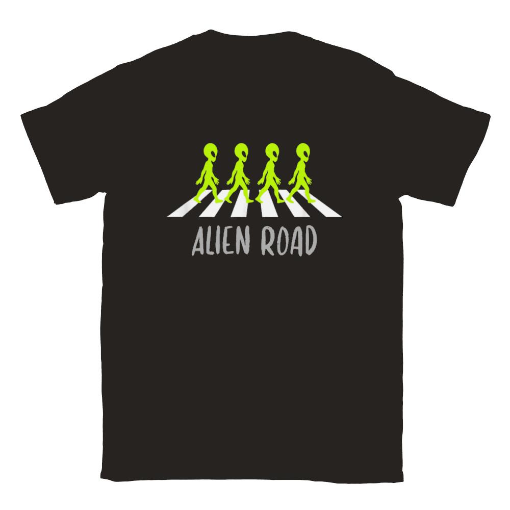 Alien Road T-shirt Unisex T-Shirt XXL