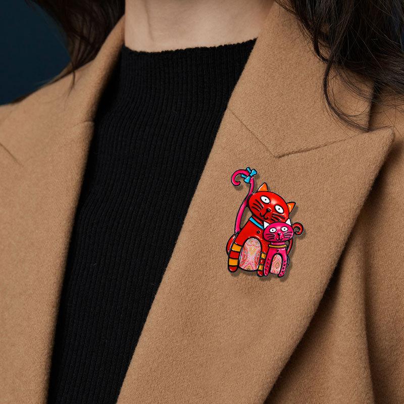 Cartoon personalized drip cat brooch niche drip animal corsage pin women's clothing accessories