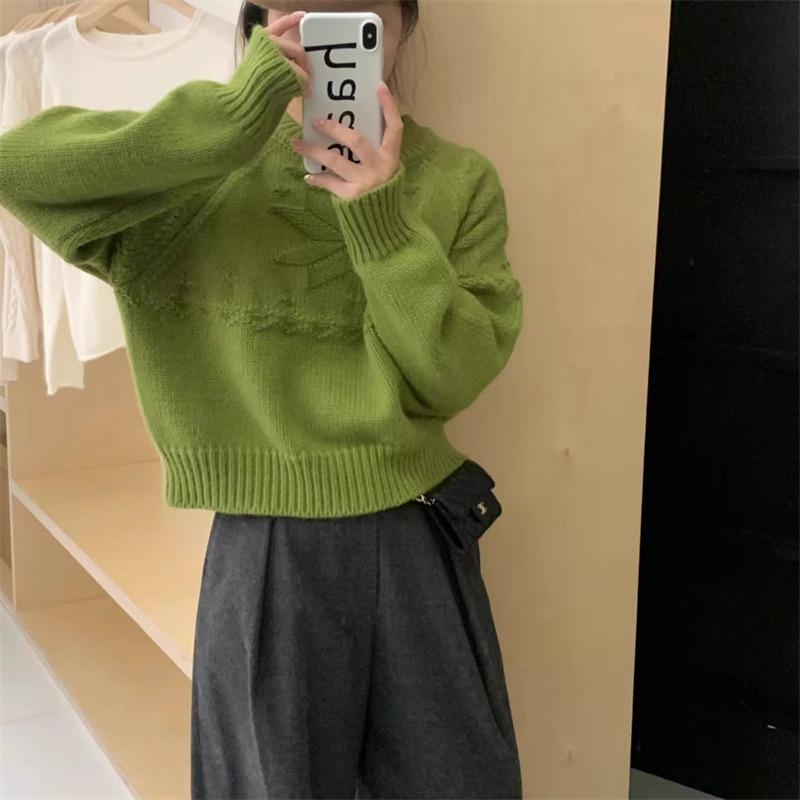 Autumn and winter crew neck pullover sweater women's high-end jacquard loose solid color versatile women's short knitted top
