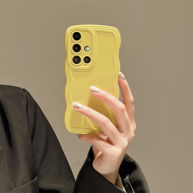 A 51 71 12 Curly Wavy Liquid Silicone Case For Samsung Galaxy A51 A71 4g A12 5g A50 A21s A30 A20 A04 Protect Soft Cover A14 A24