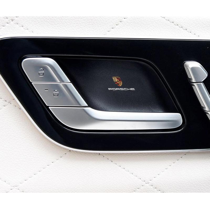 2/5/10 ks Samolepka s logem auta Nálepky na středovou konzoli Doplňky do auta Pro Porsche Boxster Cayenne Panamera Macan Cayman 911 918 996 917 991