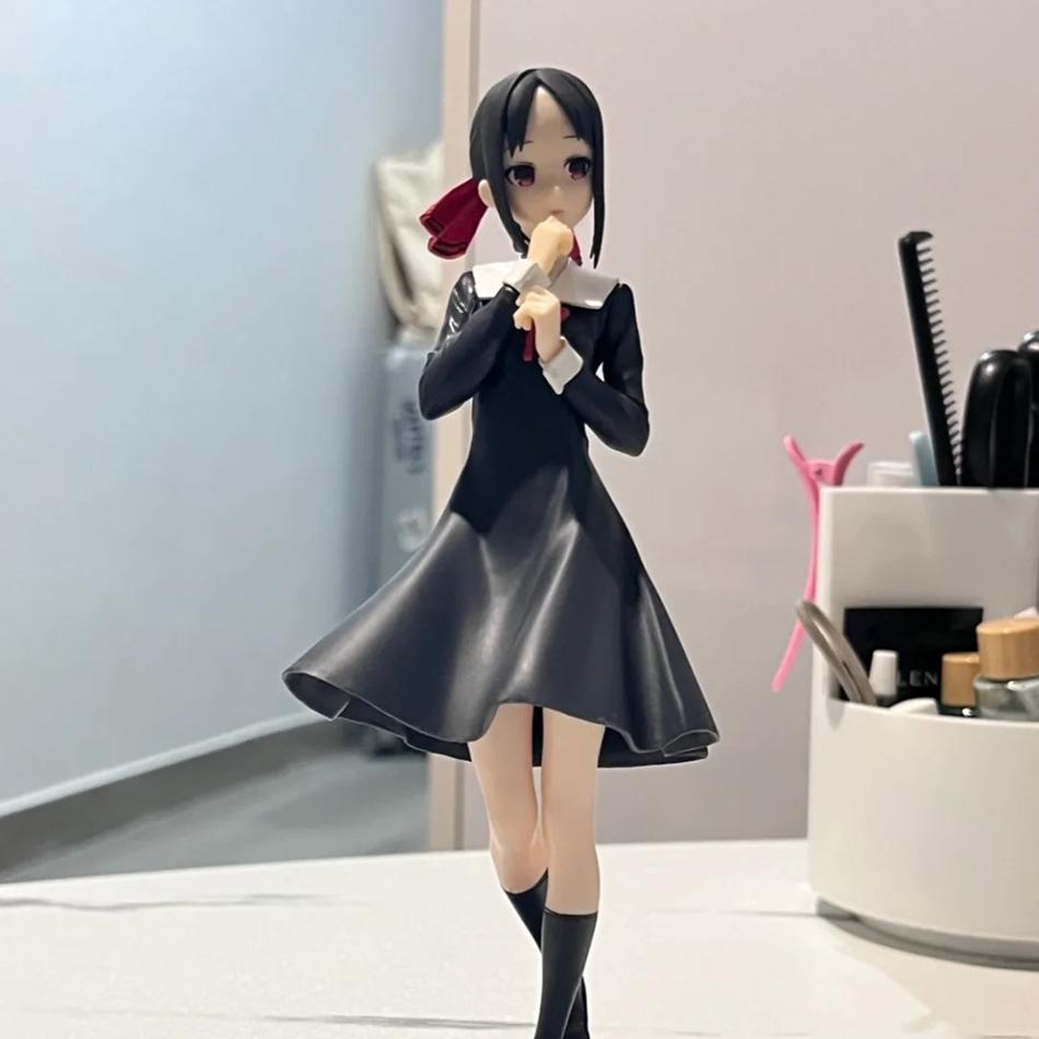 New 18cm Anime Figure Love is War Fujiwara Chika Shinomiya Kaguya Kawaii Girl Action Figure Collectible Model Doll Toy Gifts
