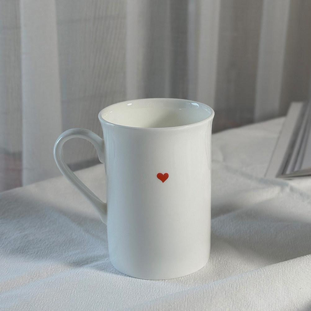 290Ml Lovely Porcelain Heart Mug Bone China Ceramic Coffee Cup for Hot Chocolate Tea Latte Office Home Use Breakfast Cup Heat