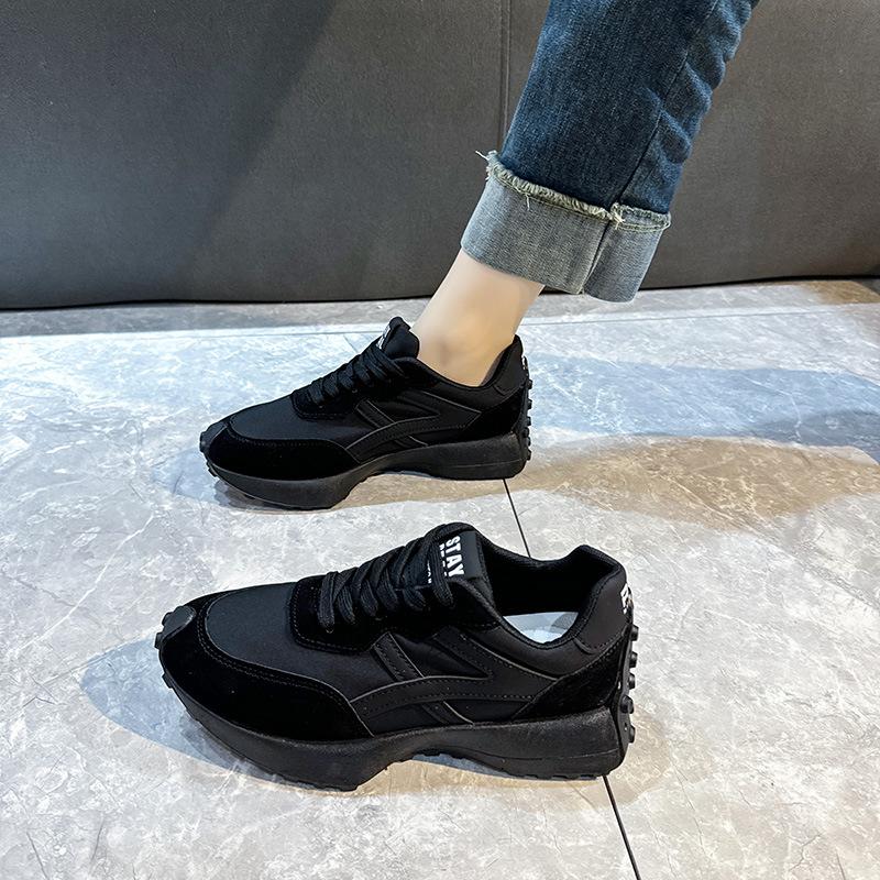 2025 Women Sneakers Platform Shoes New Fashion Leisure Light Anti-slip Black Running Shoe Fashion Designer Women Shoes